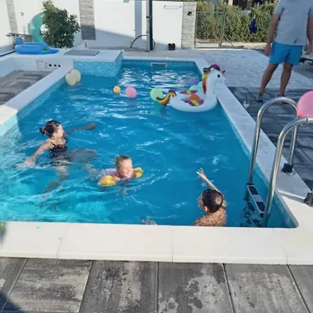 Elite Bogdanovici With Pool & Grill Villa *