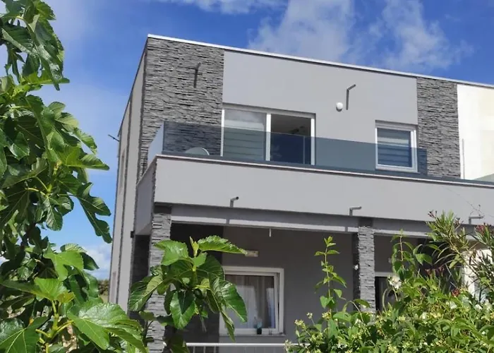 Elite Bogdanovici With Pool & Grill וילה *